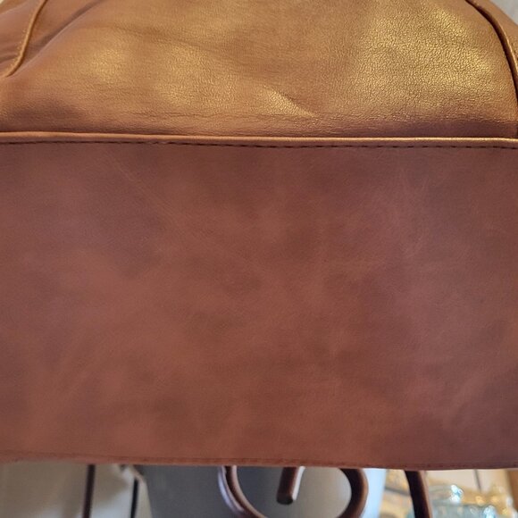 The Bradford Exchange "Peek-A-Boo Pup" Chocolate Lab Faux Leather Tote Ba - Picture 5 of 10